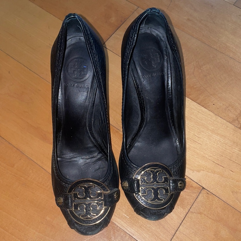 Tory Burch wedges 7